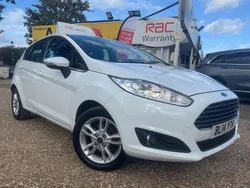 White Used 2014 Ford Fiesta Zetec Hatchback | £5,899 (Fair price)