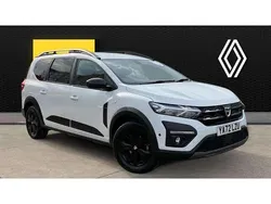White Used 2023 Dacia Jogger Extreme MPV | £15,068 (Fair price)