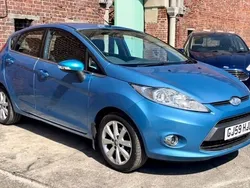Blue Used 2009 Ford Fiesta Zetec Hatchback | £2,488 (Good price)