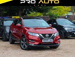Red Used 2018 Nissan Qashqai N-Connecta SUV | £14,100 (Good price)