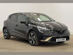 Black Used 2023 Renault Clio V Engineered Hatchback | £17,595 (Fair price)