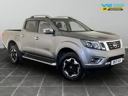 Grey Used 2021 Nissan Navara Tekna Pickup | £19,995 (Good price)