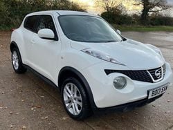 White Used 2013 Nissan Juke Acenta Premium SUV | £4,995 (Fair price)