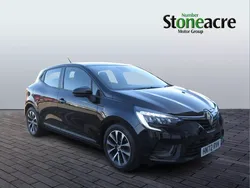 Black Used 2022 Renault Clio V Evolution Hatchback | £11,800 (Good price)