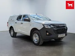 White New 2025 Isuzu D-Max Pickup | £35,995 (Fair price)