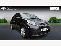 Black Used 2024 Toyota Aygo X PURE SUV | £15,802