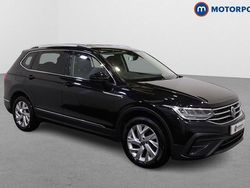 Used 2024 VW Tiguan Allspace Life SUV | £21,249 (Good price)