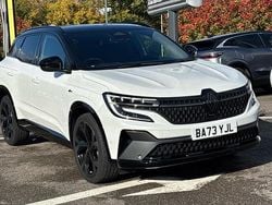 White/black Used 2023 Renault Austral Techno Esprit Alpine SUV | £23,550 (Fair price)