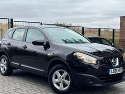 Black Used 2012 Nissan Qashqai Visia SUV | £4,995 (Good price)