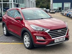 Red Used 2020 Hyundai Tucson SE SUV | £14,995 (Good price)