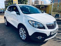 White Used 2015 Vauxhall Mokka SUV | £7,750 (Fair price)
