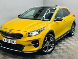 Used 2019 Kia XCeed First Edition SUV | £11,990 (Good price)