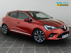 Red Used 2020 Renault Clio V Version S Hatchback | £10,995 (Fair price)