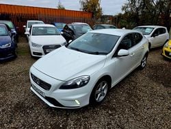 White Used 2014 Volvo V40 SE Estate | £3,700 (Super price)