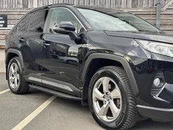 Black Used 2019 Toyota RAV4 Hybrid Design SUV | £23,994 (Fair price)