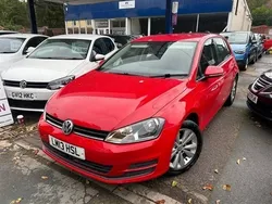 Red Used 2013 VW Golf VII SE Hatchback | £3,900 (Fair price)