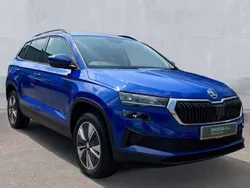 Energy blue Used 2022 Skoda Karoq SE Drive SUV | £15,975 (Fair price)