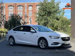 White Used 2017 Vauxhall Insignia Hatchback | £5,495 (Fair price)
