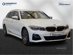 White Used 2021 BMW 330e M Sport Estate | £21,995 (Fair price)