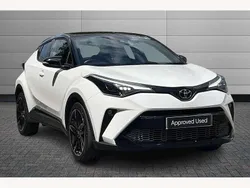Platinum white Used 2023 Toyota C-HR Sport SUV | £22,295 (Fair price)