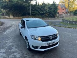 White Used 2016 Dacia Sandero Ambiance Hatchback | £5,895 (Fair price)