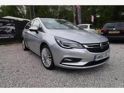 Silver Used 2017 Vauxhall Astra Elite Estate | £3,250 (A bit pricey)