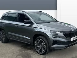Used 2025 Skoda Karoq SportLine SUV | £27,490 (Fair price)