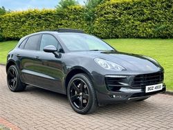 Grey Used 2016 Porsche Macan SUV | £19,395 (Good price)