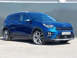 Blue Used 2022 Kia Niro 4 SUV | £20,998 (Fair price)