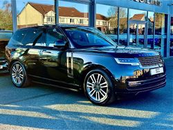 Black Used 2023 Land Rover Range Rover SE SUV | £74,995 (Good price)