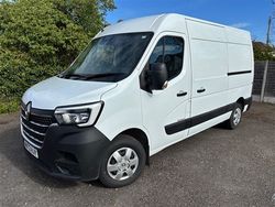 White Used 2022 Renault Master Business Van | £11,990 (Super price)