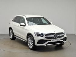 White Used 2021 Mercedes GLC300 AMG Line Premium SUV | £32,498 (Fair price)