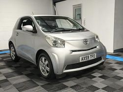 Silver Used 2009 Toyota iQ Hatchback | £5,295 (Expensive)
