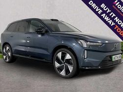 Used 2025 Volvo EX90 Ultra SUV | £69,990