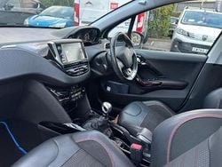 White Used 2016 Peugeot 2008 GT-line SUV | £6,376 (Super price)