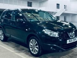 Black Used 2011 Nissan Qashqai Tekna SUV | £2,495 (Fair price)