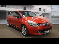 Red Used 2013 Renault Clio IV Dynamique Hatchback | £1,795 (Fair price)