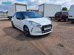 White Used 2017 DS Automobiles DS3 Chic Hatchback | £4,395 (Fair price)