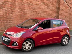 Red Used 2014 Hyundai i10 Hatchback | £4,495 (Fair price)
