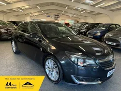 Black Used 2015 Vauxhall Insignia SRi Hatchback | £4,700 (Fair price)