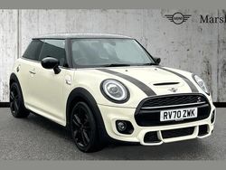 Pepper white Used 2020 Mini Cooper S Sport Hatchback | £18,482 (Fair price)