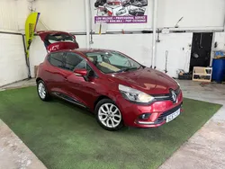 Red Used 2018 Renault Clio IV Dynamique Hatchback | £3,900 (Super price)