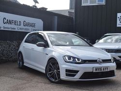 White Used 2016 VW Golf VII R Hatchback | £14,995 (Fair price)