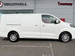 White Used 2020 Vauxhall Vivaro Sportive Van | £12,995 (Good price)