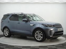 Blue Used 2019 Land Rover Discovery 5 HSE SUV | £21,995 (Good price)