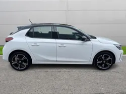 White Used 2023 Vauxhall Corsa | £14,369 (Fair price)