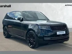 Black Used 2025 Land Rover Range Rover SE SUV | £95,875 (Fair price)