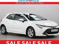 White Used 2022 Toyota Corolla Hatchback | £15,995 (Fair price)