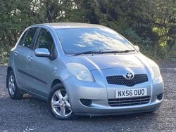 Silver Used 2006 Toyota Yaris T3 Hatchback | £1,890 (Fair price)
