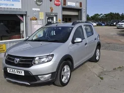 Silver Used 2015 Dacia Sandero Lauréate Hatchback | £4,995 (Fair price)